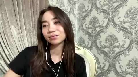 Snapshot of merlenebixel chatting on July 28, 7:39 pm merlenebixel online show from July 28, 7:39 pm