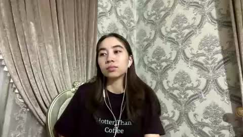 Snapshot of merlenebixel chatting on August 8, 4:09 pm merlenebixel online show from August 8, 4:09 pm