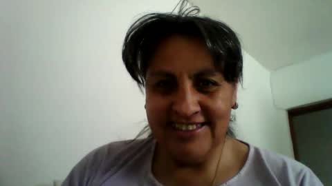 Snapshot of merlyna_goldens chatting on May 24, 7:30 pm My next birthday is December 11th. online show from May 24, 7:30 pm