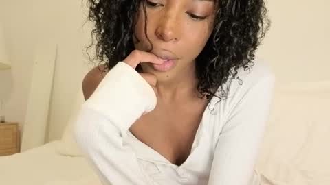 Snapshot of meruboo chatting on October 7, 11:46 pm meruboo online show from October 7, 11:46 pm