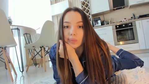 meryfoxxx online show from December 13, 10:19 am