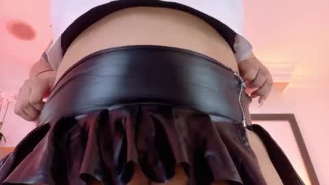 Snapshot of merystone chatting on June 25, 4:12 am Mery Stone online show from June 25, 4:12 am