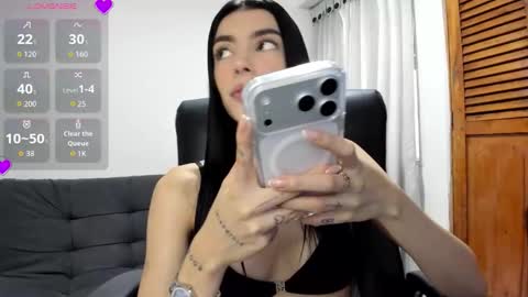 Mery Summer online show from November 28, 7:05 pm