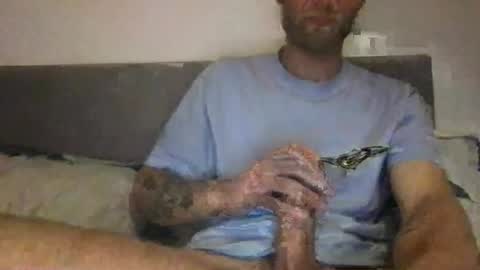 messageme11 online show from June 12, 8:41 pm