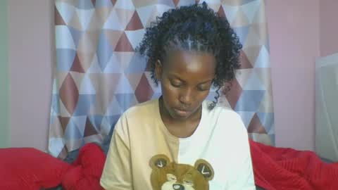 Snapshot of messyluna chatting on August 1, 4:28 pm meggy and bree online show from August 1, 4:28 pm