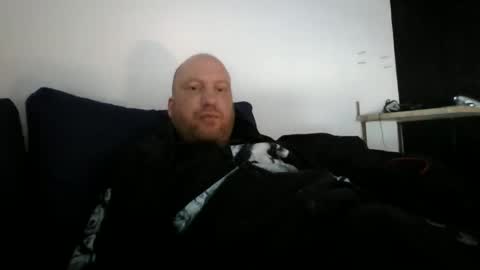 metaller123456 online show from March 22, 7:56 am