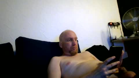 metaller123456 online show from July 1, 6:18 pm