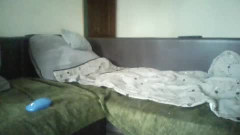 metcas99093 online show from March 20, 8:08 am