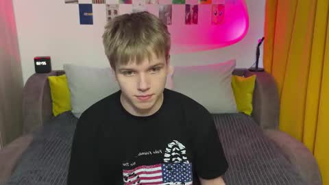 Arthur online show from March 7, 7:55 pm