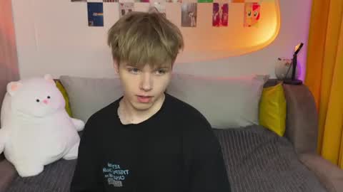 Arthur online show from June 26, 7:51 pm