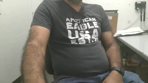 Snapshot of metter26 chatting on May 31, 12:34 pm atx guy online show from May 31, 12:34 pm