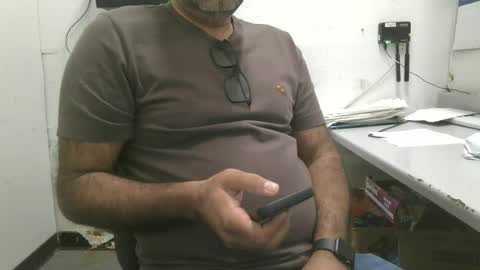 Snapshot of metter26 chatting on June 17, 3:35 pm atx guy online show from June 17, 3:35 pm