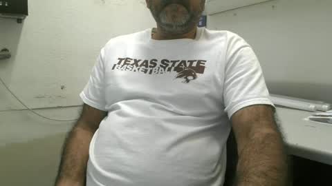 Snapshot of metter26 chatting on June 21, 5:37 pm atx guy online show from June 21, 5:37 pm