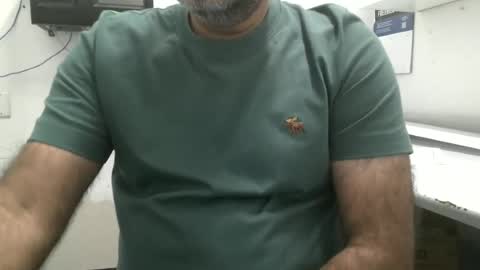 Snapshot of metter26 chatting on June 22, 12:02 pm atx guy online show from June 22, 12:02 pm
