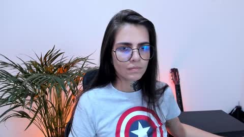 Meurif online show from February 8, 8:21 pm