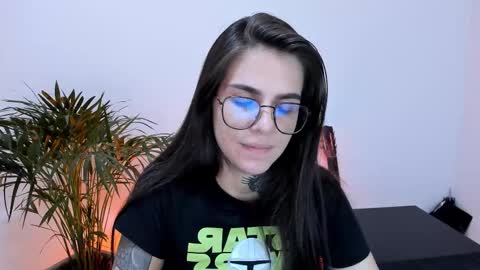 Meurif online show from February 13, 9:49 pm