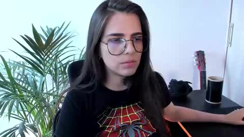 Meurif online show from November 25, 7:25 pm