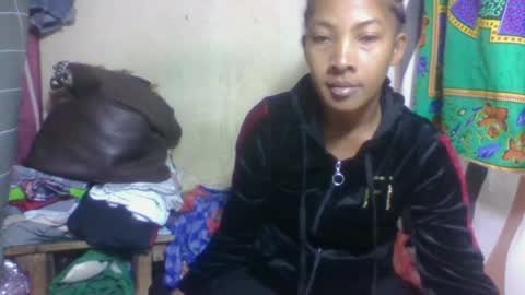 Snapshot of mevasoa chatting on July 2, 5:52 pm mevasoa online show from July 2, 5:52 pm