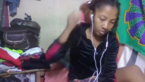 Snapshot of mevasoa chatting on July 10, 7:34 am mevasoa online show from July 10, 7:34 am