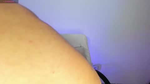 Snapshot of mexitalyguitarist chatting on September 20, 3:18 am Booniee online show from September 20, 3:18 am