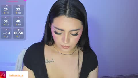 Snapshot of mexitalyguitarist chatting on October 22, 5:19 am Booniee online show from October 22, 5:19 am