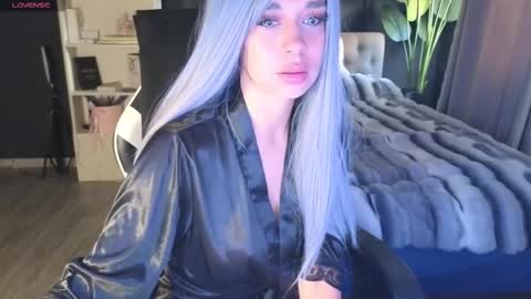 vollmond online show from October 2, 5:14 am