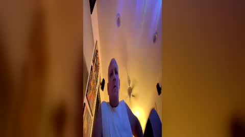 Snapshot of mharrison0033 chatting on June 15, 4:47 am mharrison0033 online show from June 15, 4:47 am
