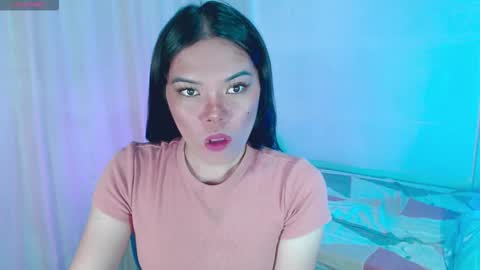 Snapshot of mhay_khalifa chatting on November 2, 11:56 am MHAY online show from November 2, 11:56 am