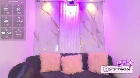 Mhia Kate online show from November 19, 12:05 pm