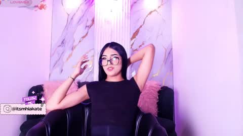 Mhia Kate online show from April 29, 12:20 pm