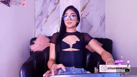 Snapshot of mhia_kate chatting on July 1, 12:29 pm Mhia Kate online show from July 1, 12:29 pm