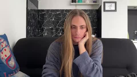 Snapshot of mi_chyort chatting on January 16, 1:37 pm Misha online show from January 16, 1:37 pm