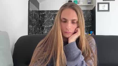 Snapshot of mi_chyort chatting on February 26, 11:09 am Misha online show from February 26, 11:09 am