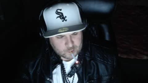 Snapshot of mi_vida21 chatting on January 31, 11:35 pm just ask online show from January 31, 11:35 pm