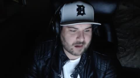 Snapshot of mi_vida21 chatting on September 12, 4:40 pm just ask online show from September 12, 4:40 pm