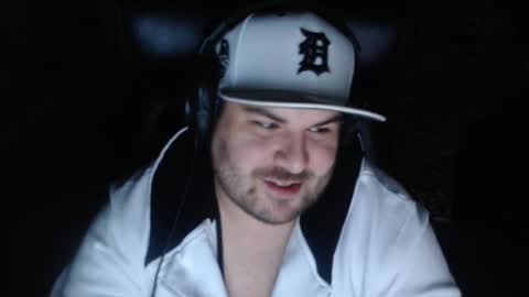 Snapshot of mi_vida21 chatting on October 31, 5:25 pm just ask online show from October 31, 5:25 pm