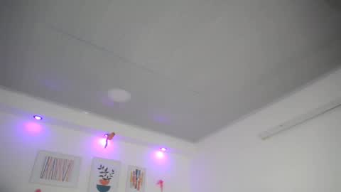 mia18_queen online show from December 21, 10:06 am