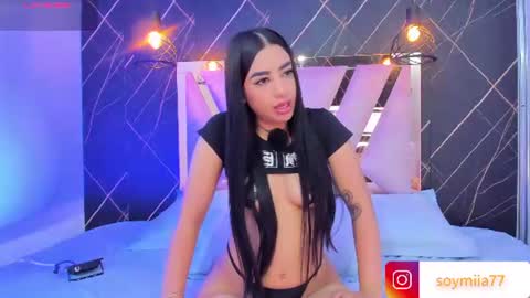 Mia online show from June 12, 12:53 am