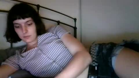 Snapshot of mia_177 chatting on July 13, 12:57 am mia_177 online show from July 13, 12:57 am