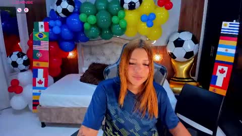 Violett online show from June 14, 2:24 am