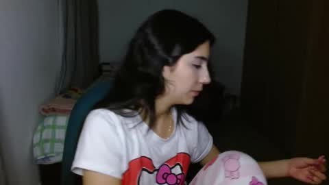 Mia online show from September 27, 3:44 am