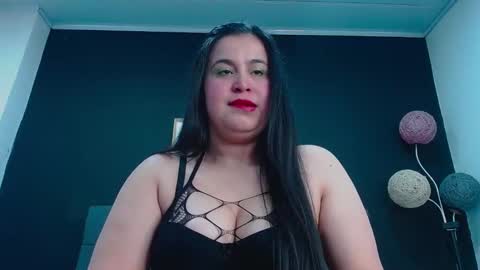 Snapshot of mia__xx1 chatting on September 17, 10:00 pm C A L L M E M I A online show from September 17, 10:00 pm