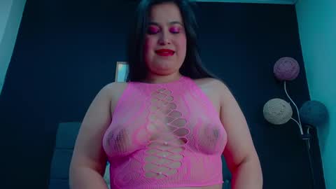 Snapshot of mia__xx1 chatting on October 5, 1:48 am C A L L M E M I A online show from October 5, 1:48 am