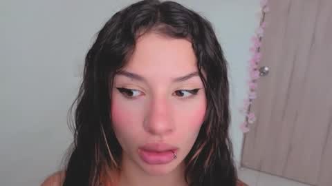 Mia adams  online show from November 4, 6:07 pm