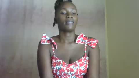 Snapshot of mia_bellah chatting on February 8, 2:42 pm aishah petite online show from February 8, 2:42 pm