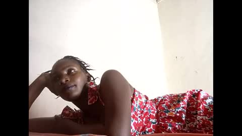 Snapshot of mia_bellah chatting on March 20, 6:24 pm aishah petite online show from March 20, 6:24 pm