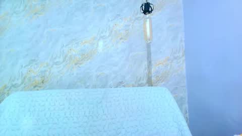 Mia  online show from November 22, 12:04 pm