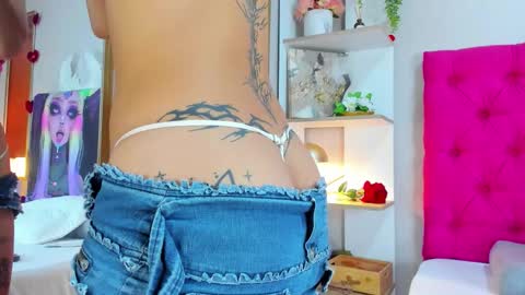 Mia Elieth online show from February 20, 5:15 am