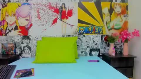  Mia  online show from June 30, 7:37 pm