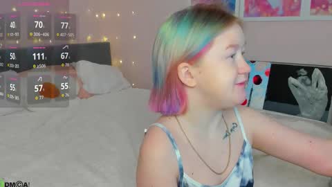 Mia online show from February 1, 2:32 am